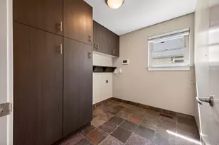 1689 E Kierstin Pl, Salt Lake City, UT 84108 - Photo 21