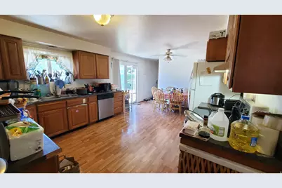 49 E 350 N, Orem, UT 84057 - Photo 13