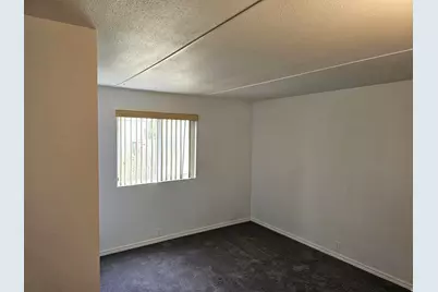 2875 N Hill Field Rd #195, Layton, UT 84041 - Photo 9