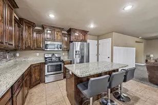5129 S 3450 W, Roy, UT 84067 - Photo 9