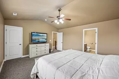5129 S 3450 W, Roy, UT 84067 - Photo 15
