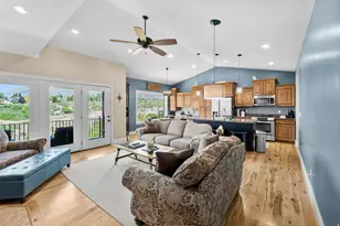 1445 E Chateau Ridge Way, Sandy, UT 84092 - Photo 3