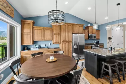 1445 E Chateau Ridge Way, Sandy, UT 84092 - Photo 5
