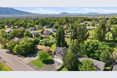 155 E 400 S, Hyrum, UT 84319 - Photo 51