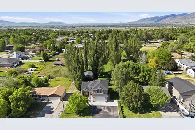 155 E 400 S, Hyrum, UT 84319 - Photo 49