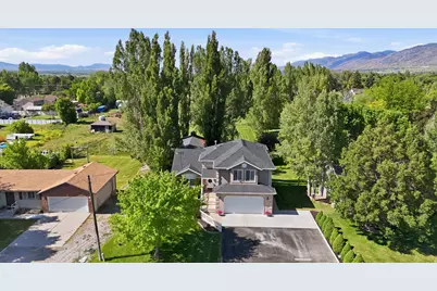 155 E 400 S, Hyrum, UT 84319 - Photo 53