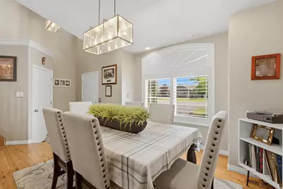 155 E 400 S, Hyrum, UT 84319 - Photo 5