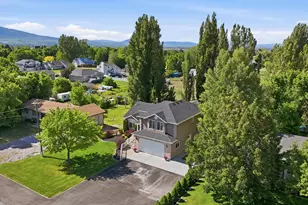 155 E 400 S, Hyrum, UT 84319 - Photo 55