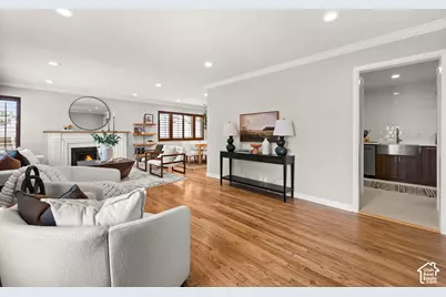 2487 E Emerson Ave S, Salt Lake City, UT 84108 - Photo 9