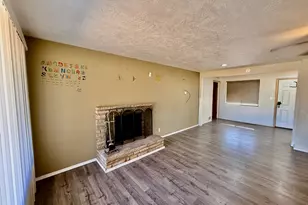 478 N 200 W, Clearfield, UT 84015 - Photo 5
