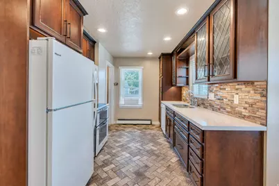 4258 S 2200 W, Taylorsville, UT 84129 - Photo 7