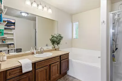 1853 W 2300 S, Woods Cross, UT 84087 - Photo 29