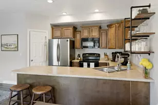 1853 W 2300 S, Woods Cross, UT 84087 - Photo 11