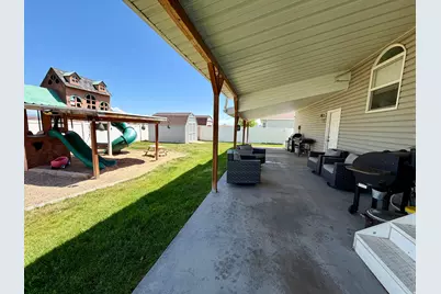631 E 600 N, Roosevelt, UT 84066 - Photo 21