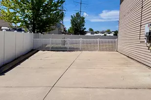6712 S Early Dawn Dr, West Jordan, UT 84081 - Photo 3
