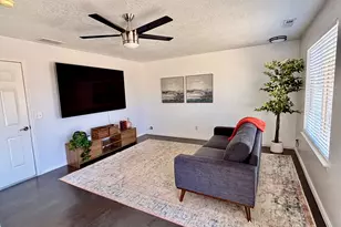 6712 S Early Dawn Dr, West Jordan, UT 84081 - Photo 13