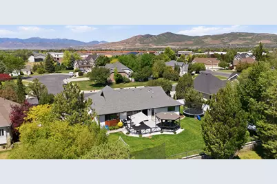 10806 N 5250 W, Highland, UT 84003 - Photo 43