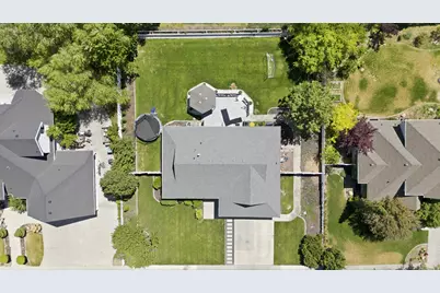 10806 N 5250 W, Highland, UT 84003 - Photo 5