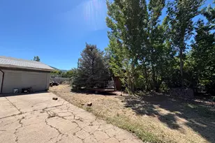 11 S 300 E, Kaysville, UT 84037 - Photo 7