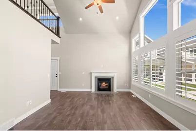 771 E Newfield Dr S, Sandy, UT 84094 - Photo 27