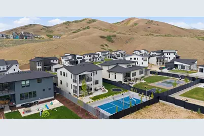 1227 W Autumn View Cir W, Lehi, UT 84043 - Photo 59