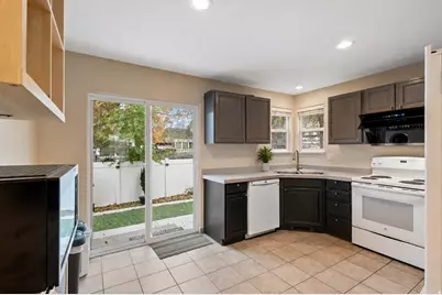 526 N 1025 W, Provo, UT 84601 - Photo 9