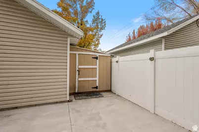 526 N 1025 W, Provo, UT 84601 - Photo 27