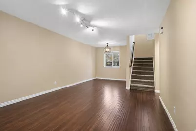 526 N 1025 W, Provo, UT 84601 - Photo 7
