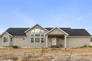 8 S Cherry Wood Ln, Grantsville, UT 84029 - Photo 41