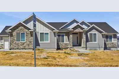 8 S Cherry Wood Ln, Grantsville, UT 84029 - Photo 3
