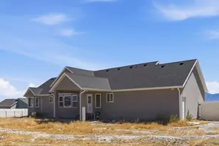 8 S Cherry Wood Ln, Grantsville, UT 84029 - Photo 43