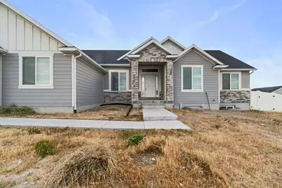 8 S Cherry Wood Ln, Midvale, UT 84047 - Photo 3
