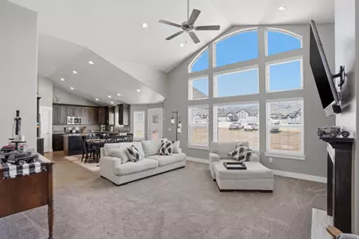 8 S Cherry Wood Ln, Grantsville, UT 84029 - Photo 9