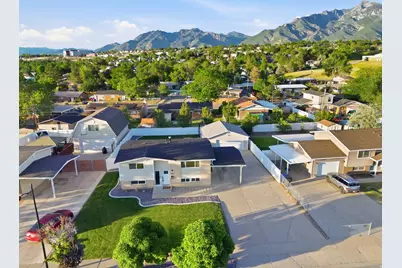 1085 E Sego Lily Dr S, Sandy, UT 84094 - Photo 57