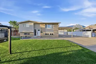 1085 E Sego Lily Dr S, Sandy, UT 84094 - Photo 15