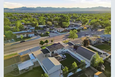 1085 E Sego Lily Dr S, Sandy, UT 84094 - Photo 59