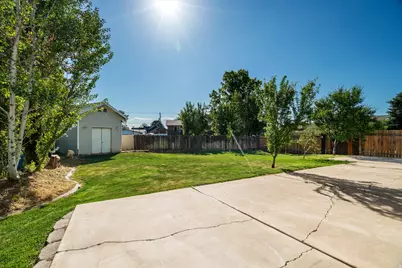 4967 S 3450 W, Roy, UT 84067 - Photo 41