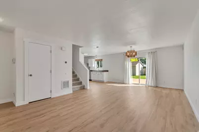 1529 W 630 N, Lindon, UT 84042 - Photo 5