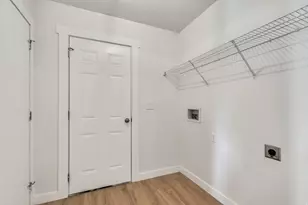 1529 W 630 N, Lindon, UT 84042 - Photo 17