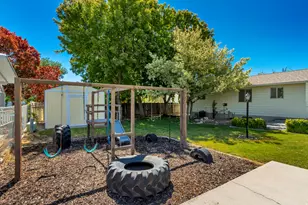 2352 W 7680 S, West Jordan, UT 84084 - Photo 5