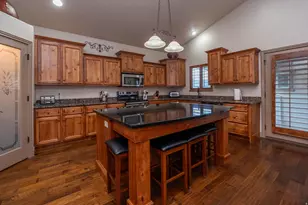 4441 Haven Creek Rd, West Haven, UT 84401 - Photo 9