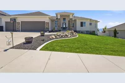 1222 E 300 S, Smithfield, UT 84335 - Photo 3