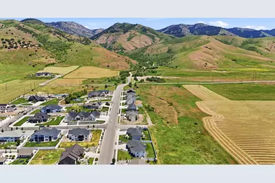 1222 E 300 S, Smithfield, UT 84335 - Photo 59