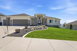 1222 E 300 S, Smithfield, UT 84335 - Photo 1