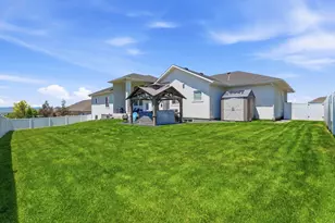 1222 E 300 S, Smithfield, UT 84335 - Photo 49