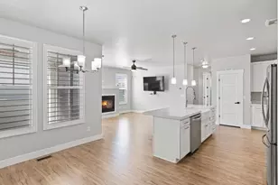 11467 S Abbey Mill Dr Dr, South Jordan, UT 84009 - Photo 3