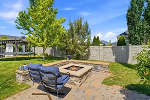 2176 W Legend Creek Ct, South Jordan, UT 84095 - Photo 45