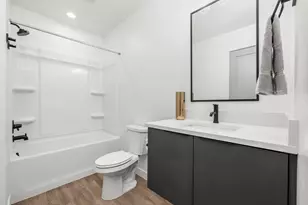 493 W 620 N, Centerville, UT 84014 - Photo 15