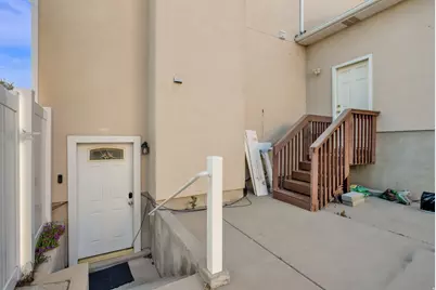 10238 S Snow Iris Way E, Sandy, UT 84092 - Photo 47