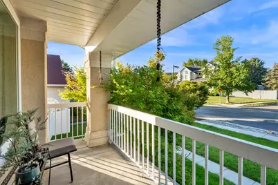 10238 S Snow Iris Way E, Sandy, UT 84092 - Photo 3